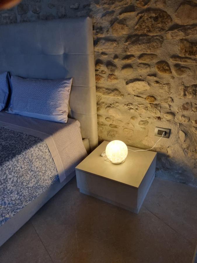 Suite D'Avalos Venosa Exteriör bild