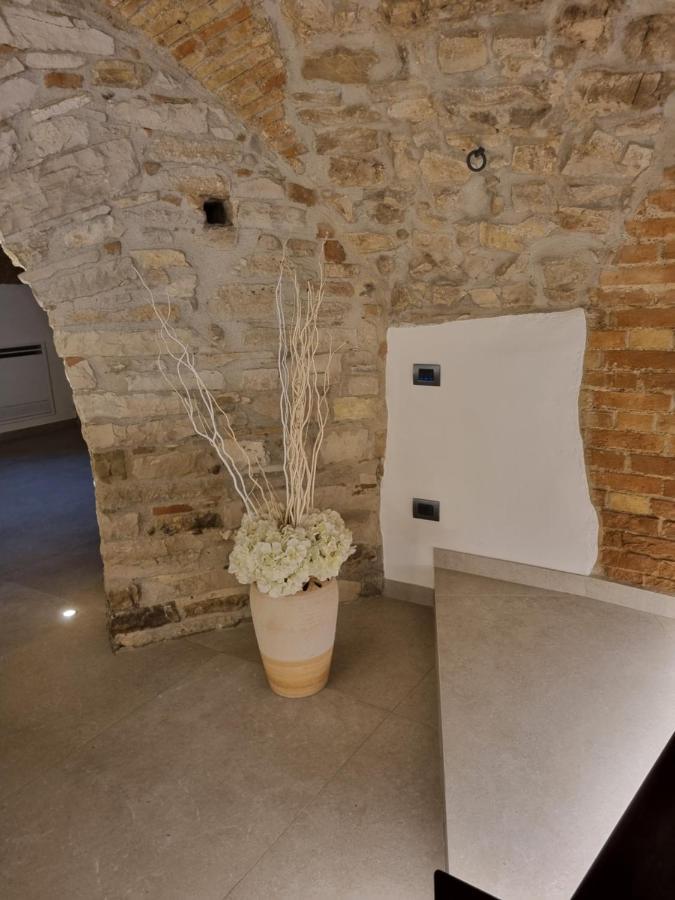 Suite D'Avalos Venosa Exteriör bild